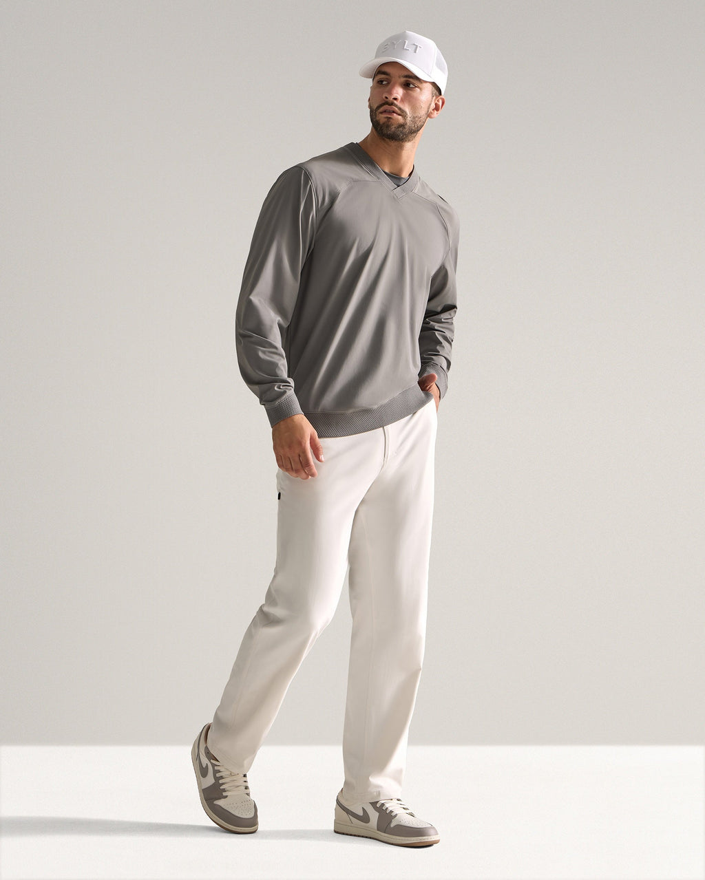 Arc Lightweight V-Neck Pullover