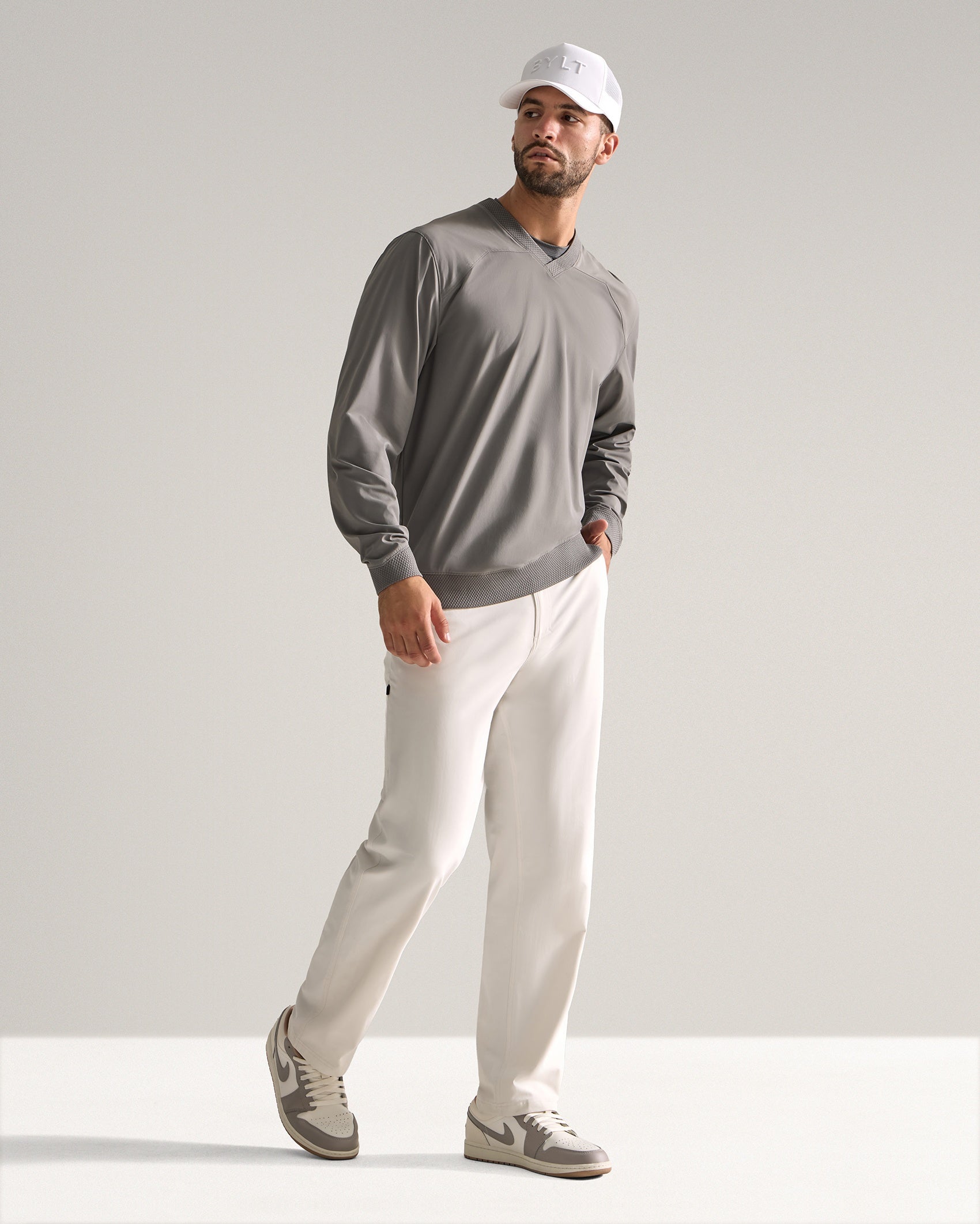 Arc Lightweight V-Neck Pullover