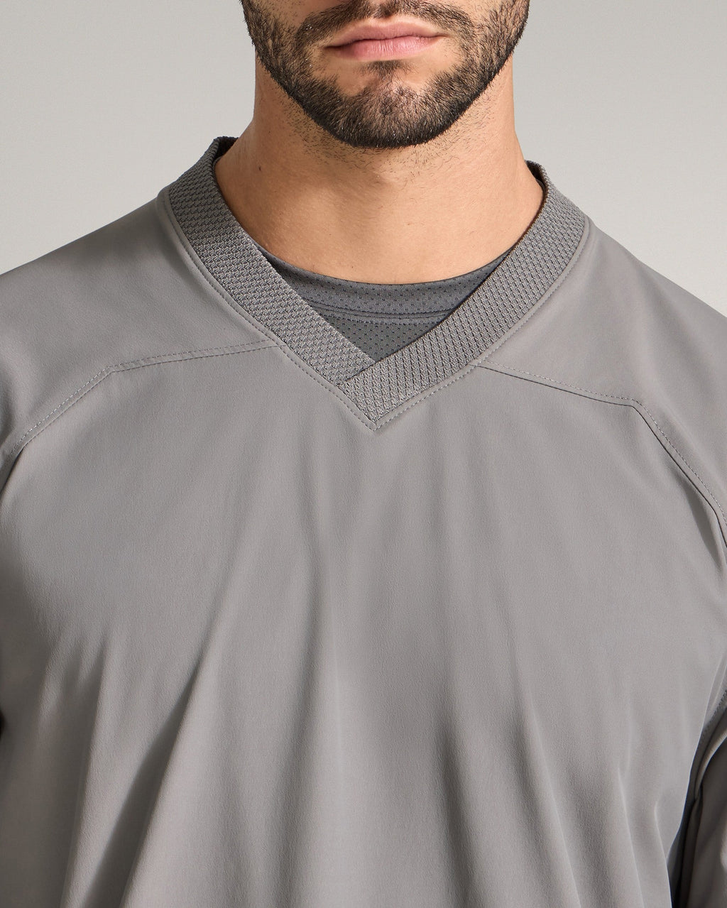 Arc Lightweight V-Neck Pullover